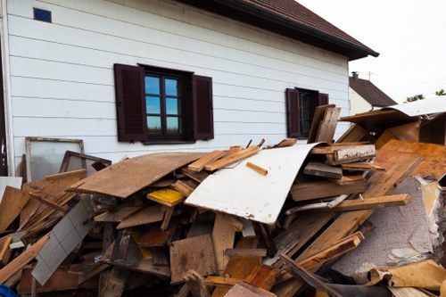 Efficient home clearance process by experts